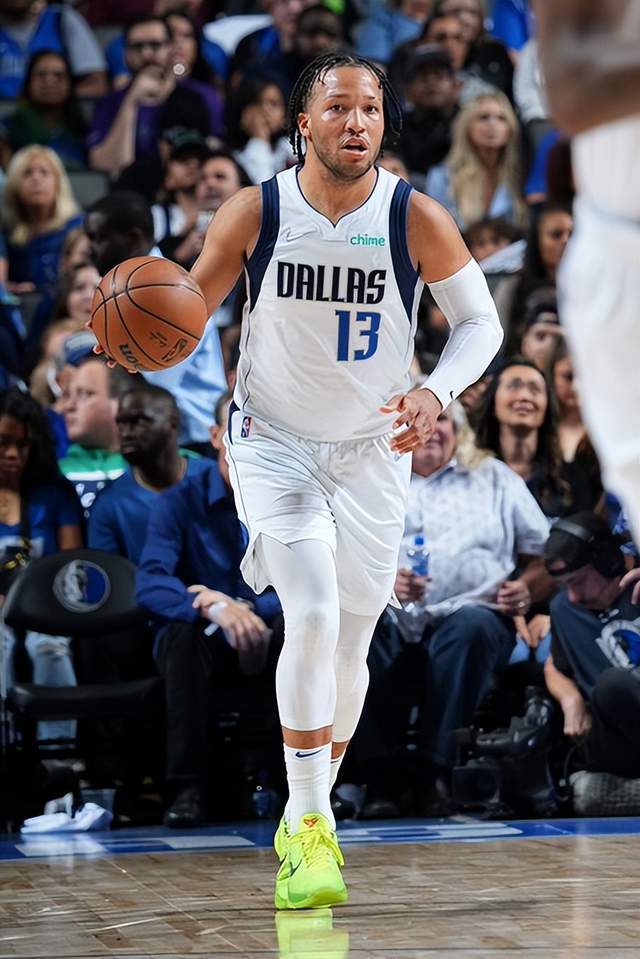 在赛场和荣 在赛场和荣