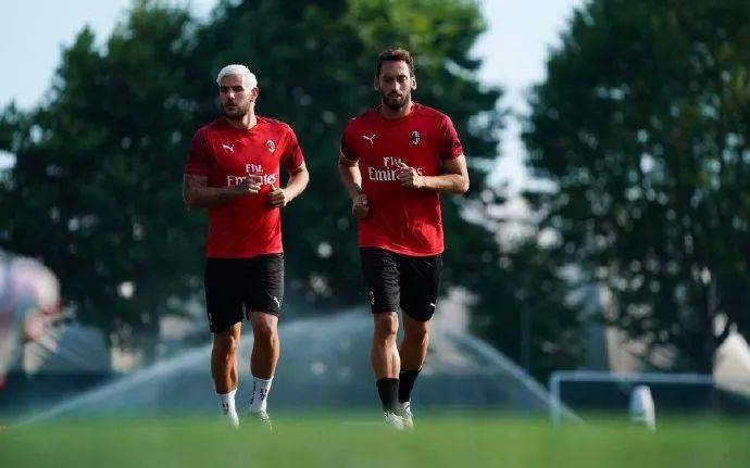 他以实际行 他以实际行