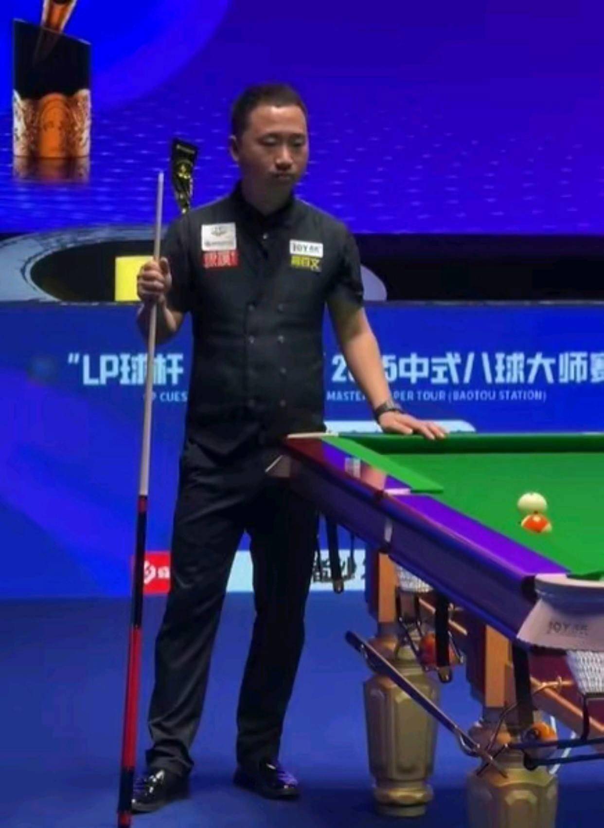 都是在为球 都是在为球