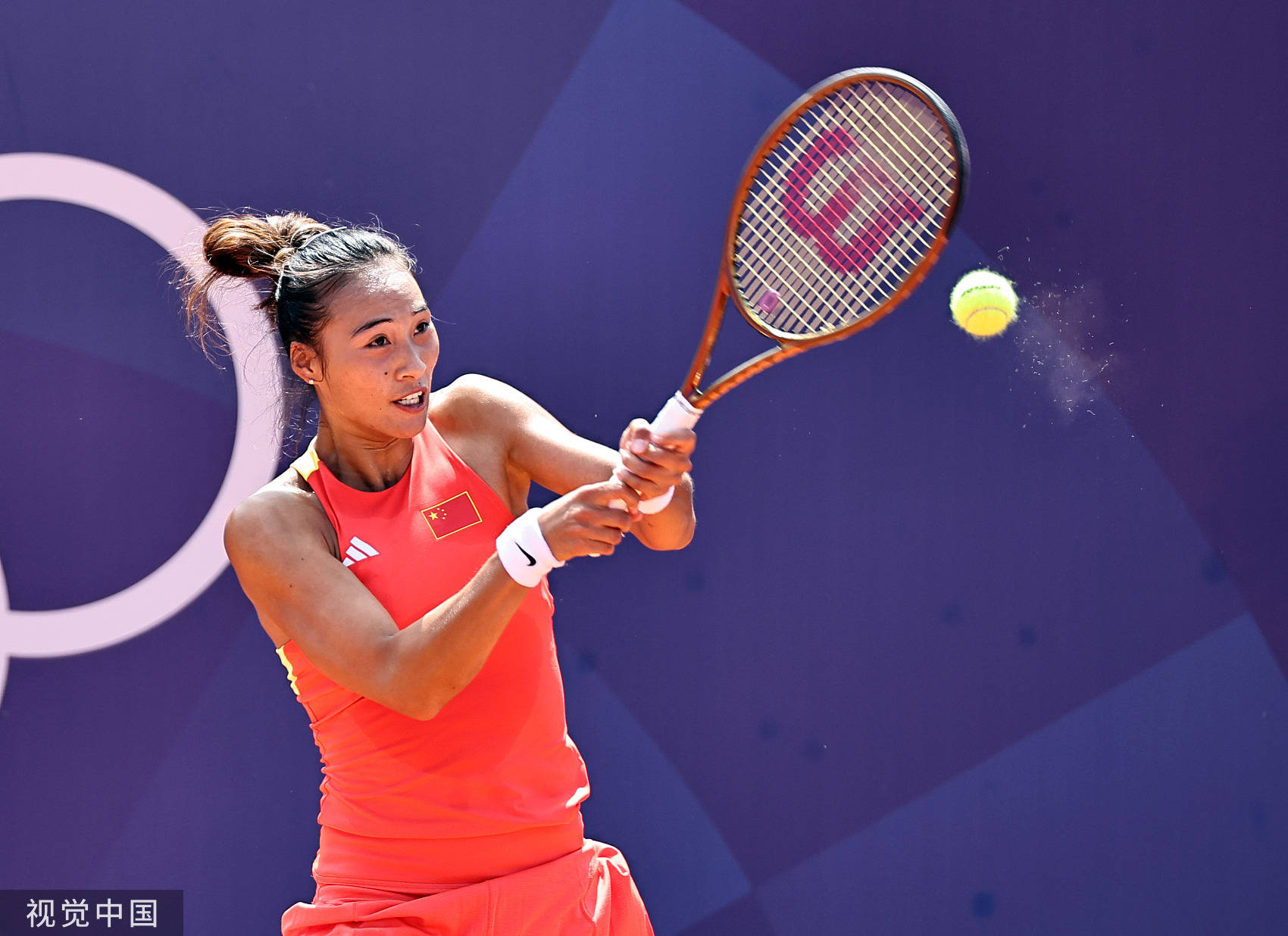 国蛙泳在世 国蛙泳在世