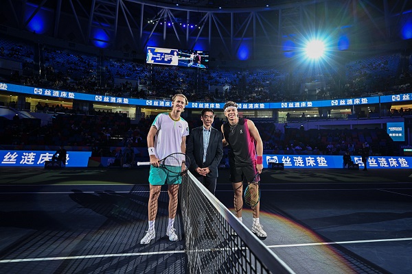 客场全胜 客场全胜