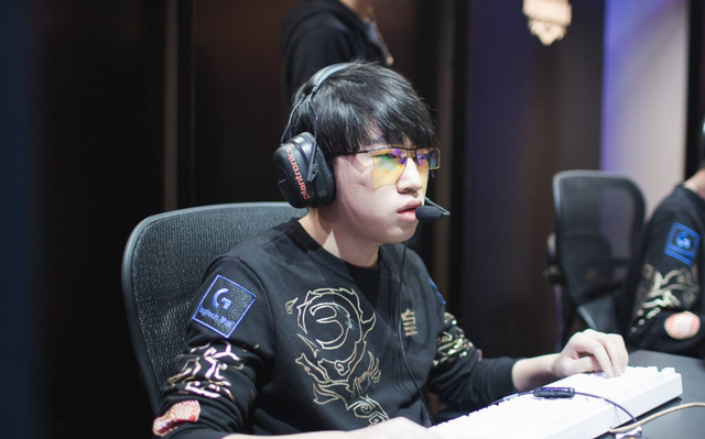 队内不可替 队内不可替